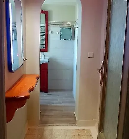 Evelina's View Φισκάρδο